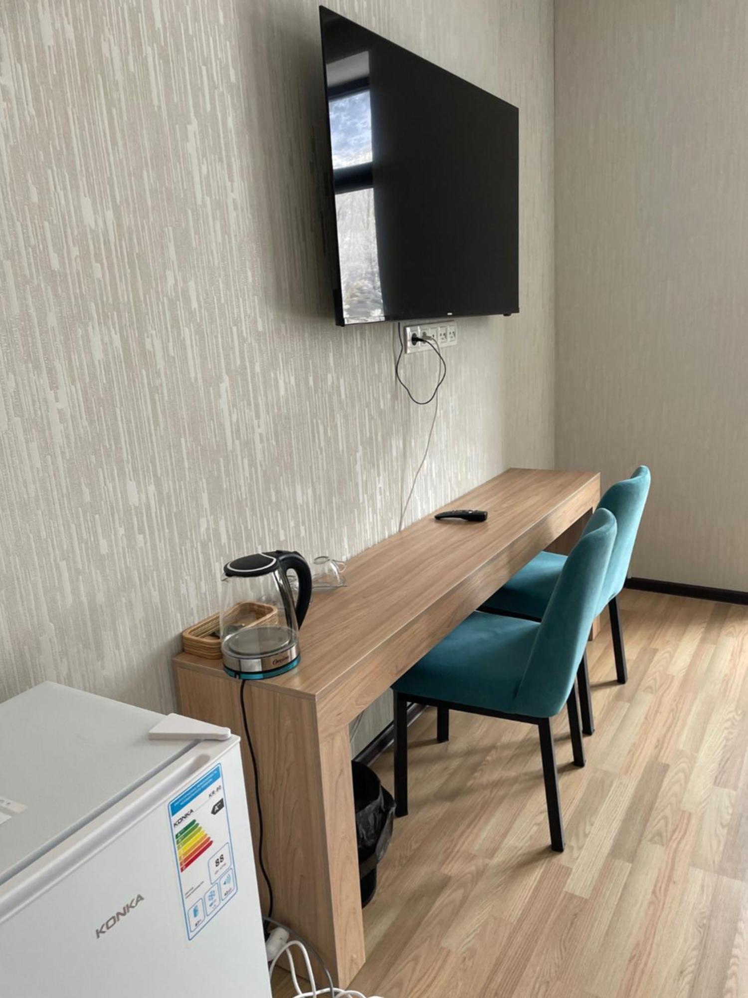 Issyk Ata Retreat Hotel Gorno-Serafimovka Ngoại thất bức ảnh